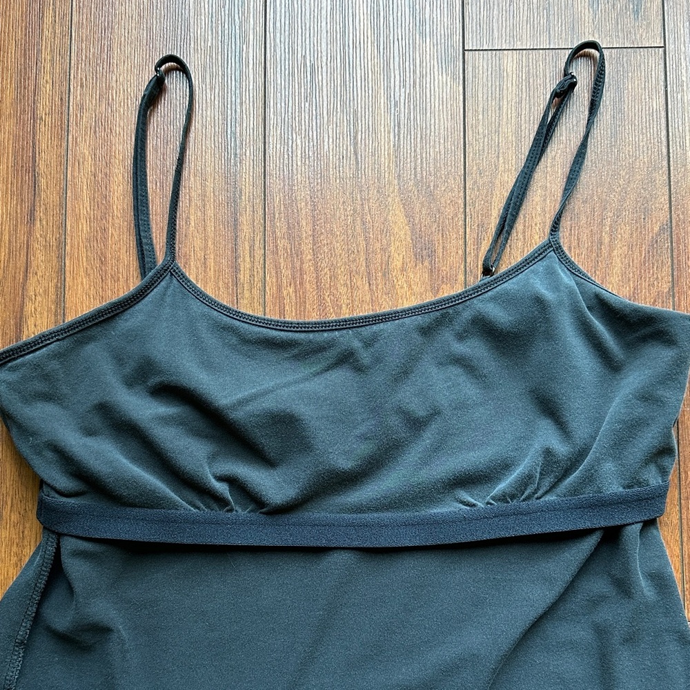 💐💐EUC Sonoma Women's Black Spaghetti Strap Camisole Top💐💐 - Picture 8 of 11